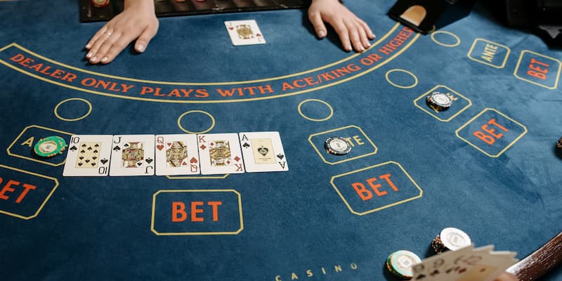 Trang Đánh Baccarat Trải Nghiệm Baccarat Đỉnh Cao Tại IWIN